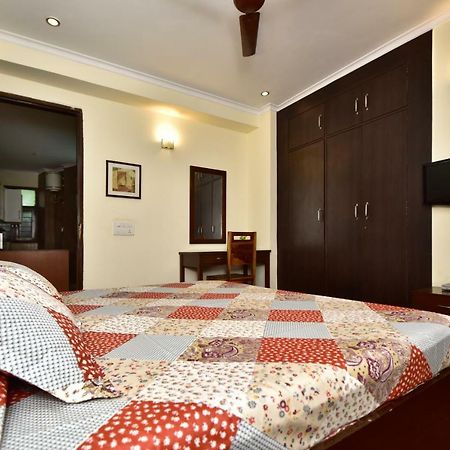 2Bhk Comfortable Furnished Serviced Apartments In Hauz Khas - Woodpecker Apartments New Delhi Exterior photo